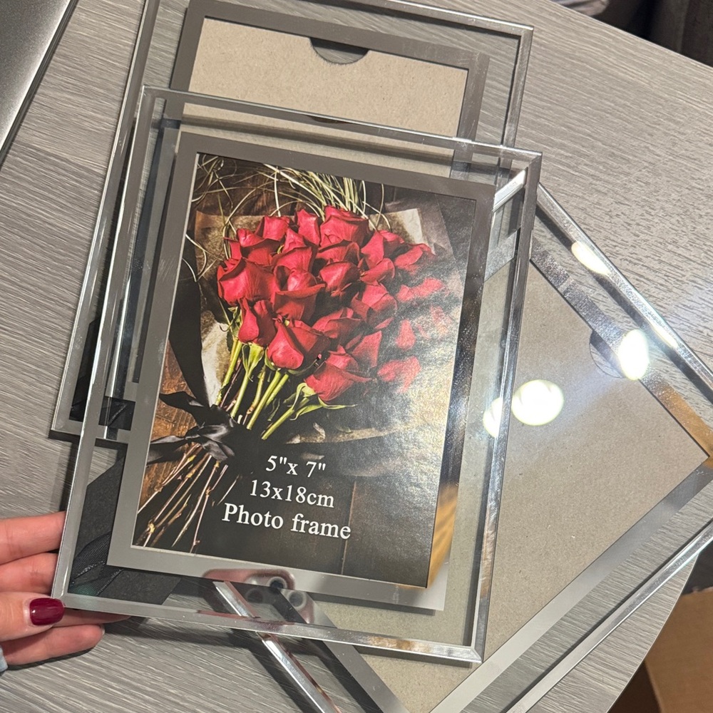 Elegant Silver Photo Frame